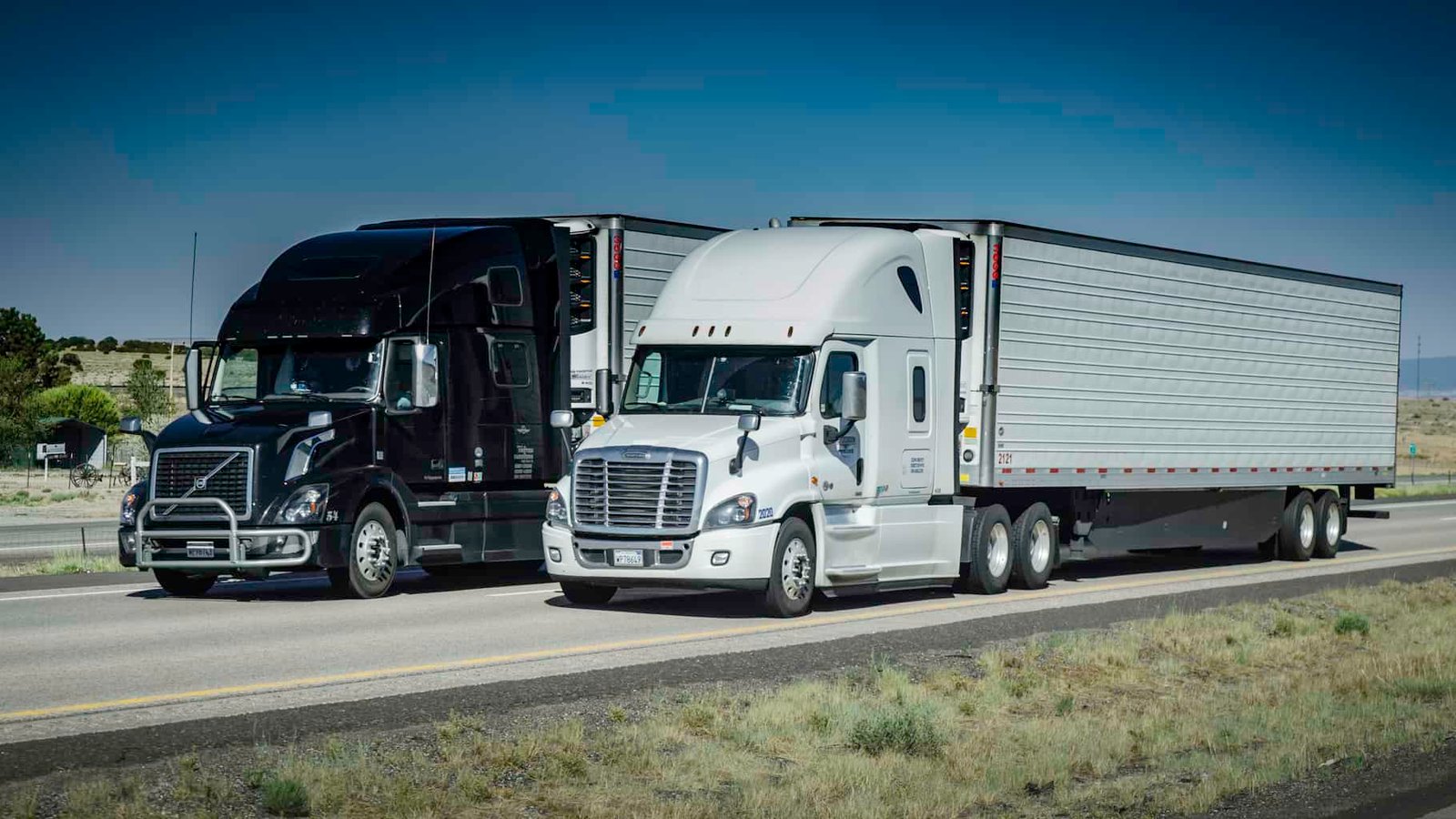 Dry van reefer and flatbed trucks for seasonal freight